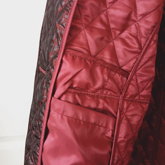 NEW Chico's Women's Deep Red Long Quilted Animal-Print Coat Size 1 US Size 8/10 - Picture 9 of 16